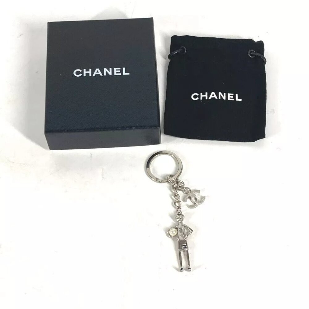 CHANEL CC CC Mark Coco Chanel Camellia Faux Pearl Bag Charm Key Ring Key Holde